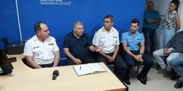 Milton Ullúa Jefe dependencia Arroyito