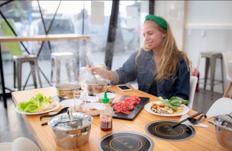 Una periodista armó un mapa para conectar a cocineros afectados por la crisis y comensales