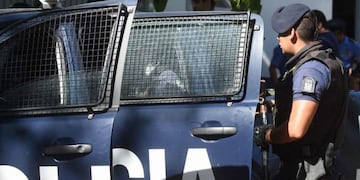 Policía Mendoza, detenido genérico