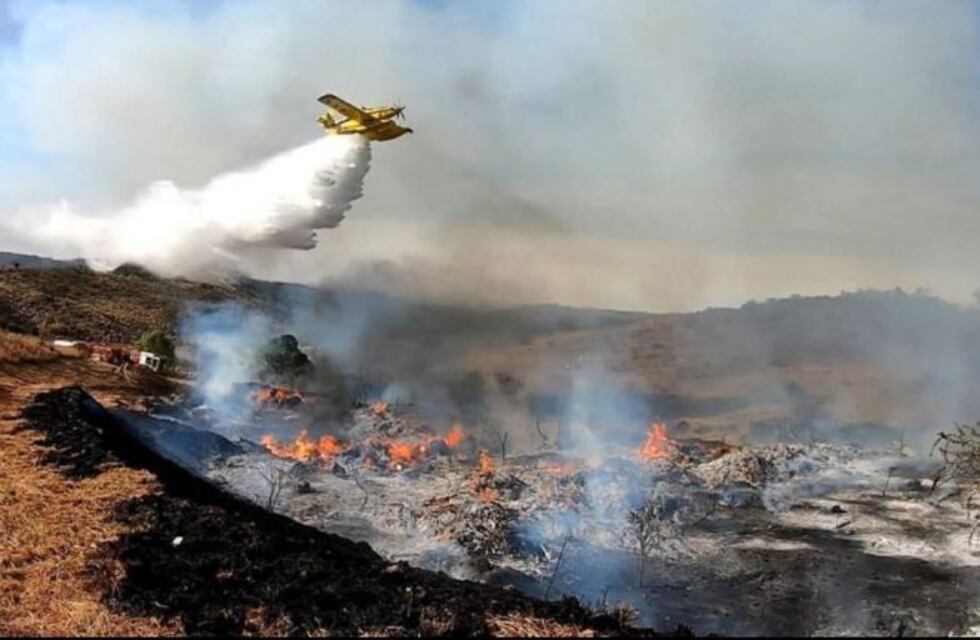 Incendios en Córdoba: el fuego no cede en Alta Gracia