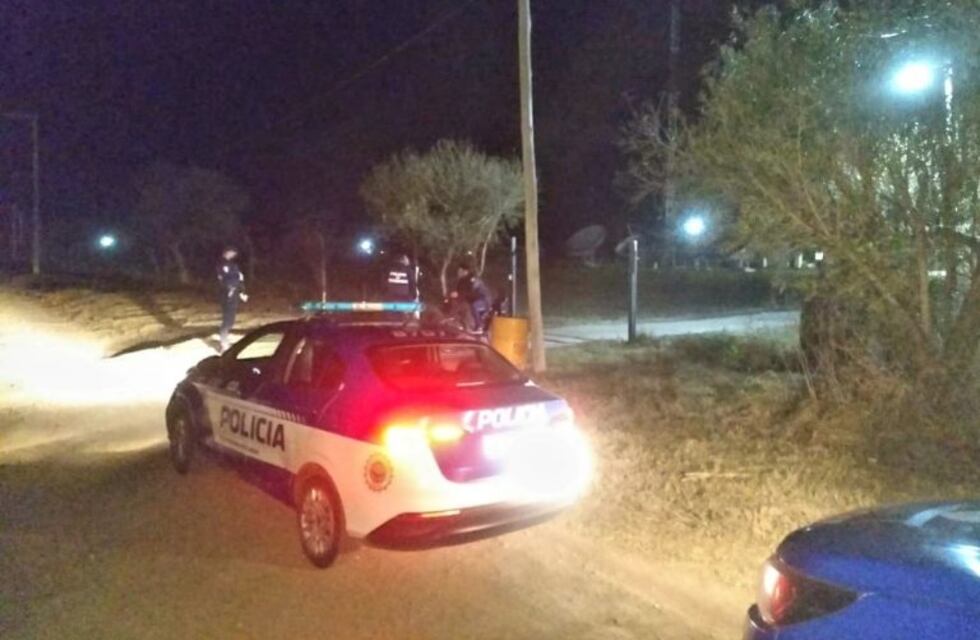 Persecución, golpes y un joven detenido esta madrugada en Carlos Paz