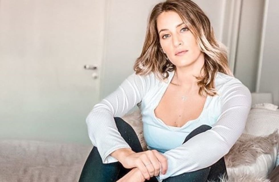 Mica Viciconte sorprendió con una foto sin corpiño: "Arrancó el lunes y estoy así"