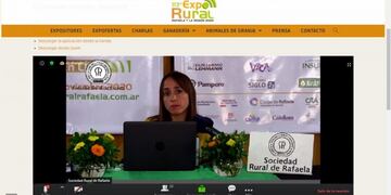 Elida Thiery, periodista especializada en lechería, moderó uno de los paneles