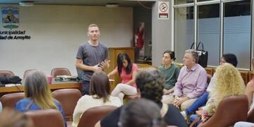 Comision de Apoyo al Refugio Canino de Arroyito