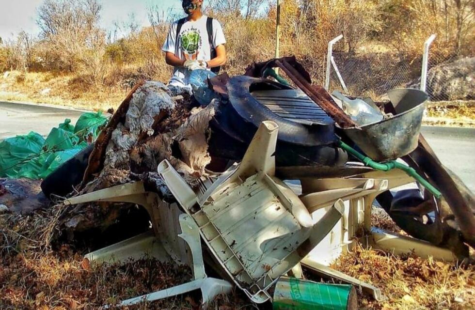 Electrodomésticos, neumáticos y más: todo lo que le quitaron a una parte del río San Antonio
