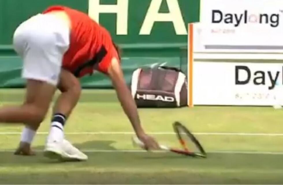 ¡Totalmente sacado! El francés Paire perdió los estribos en el ATP de Halle