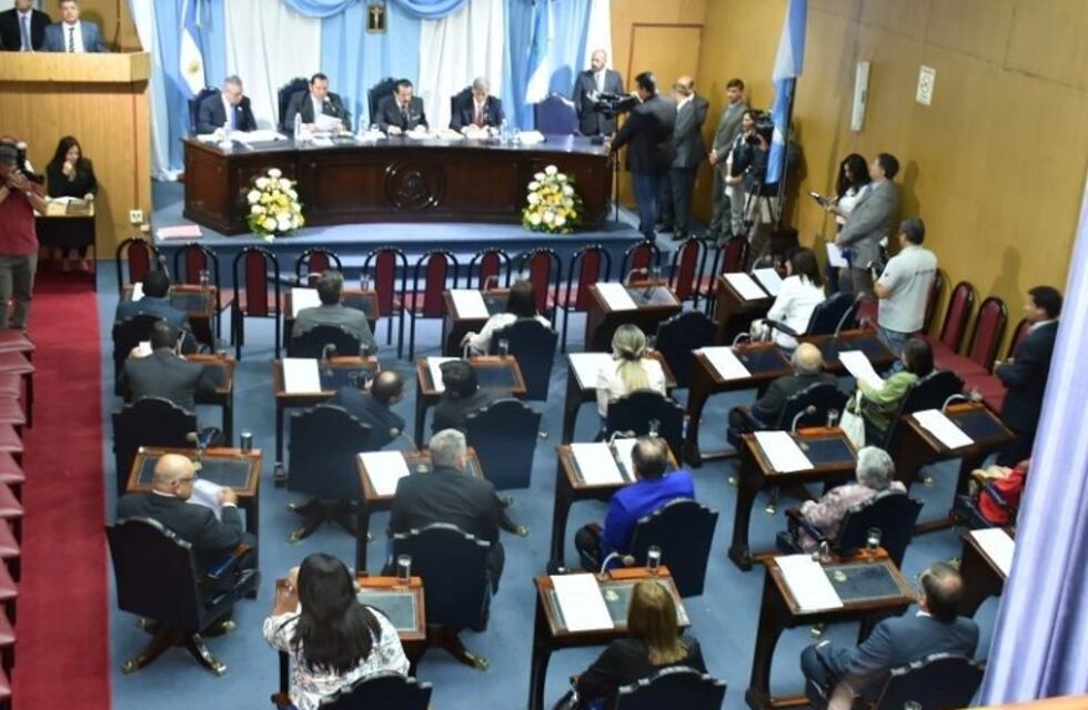 Los diputados provinciales electos en junio juraron el día de ayer