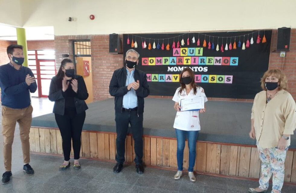 Alcides Calvo y Rosario Cristiani recorrieron escuelas del departamento Castellanos