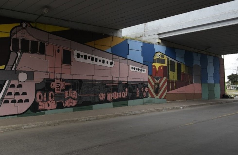 Intervienen artísticamente paredes con la historia de Tafí Viejo