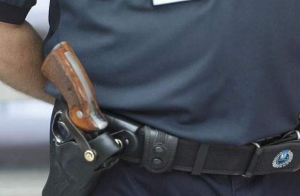 Un policía fue procesado por tratar de matar a su primo