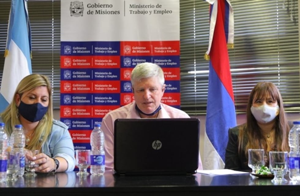 25 de Mayo: municipales se capacitaron en Ley Micaela