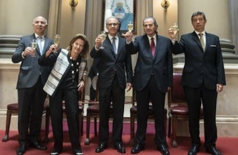 Enmienda Constitucional: la Corte se declaró competente en la causa
