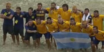 Los jugadores canallas cambiaron el look para disputar el u00faltimo partido del torneo.