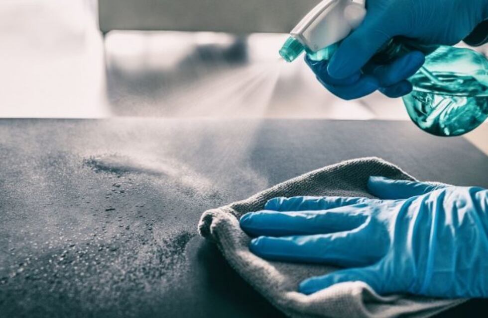 La ANMAT prohibió un desinfectante que era promocionado "contra el coronavirus"