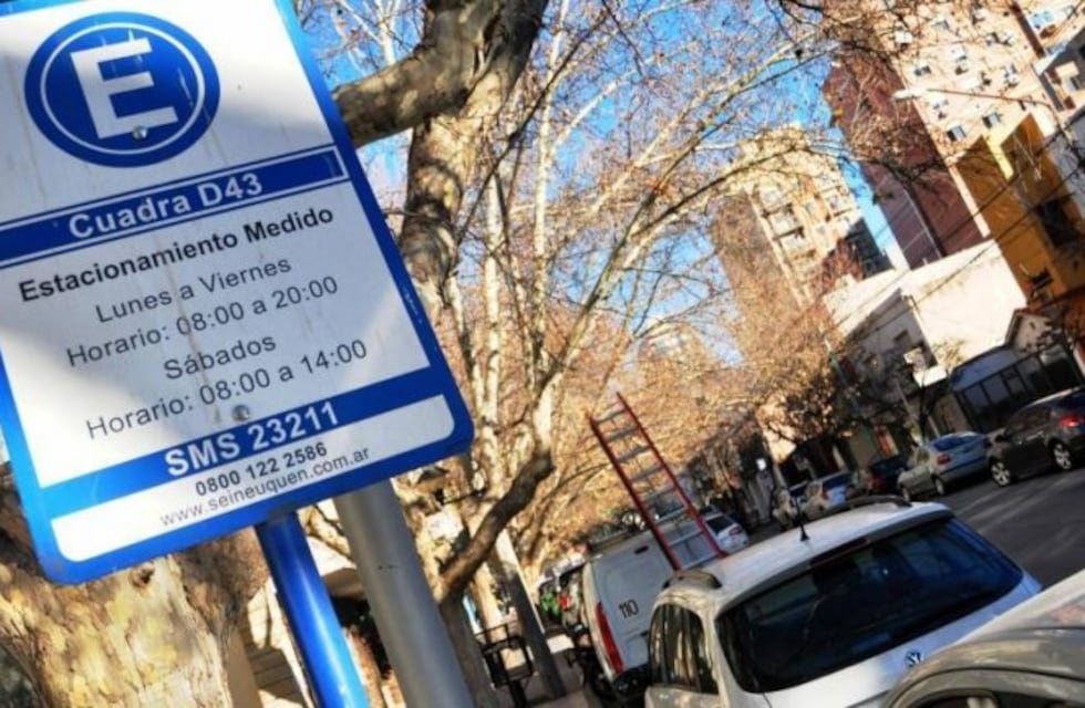 Piden la renuncia de un funcionario neuquino por manejos irregulares