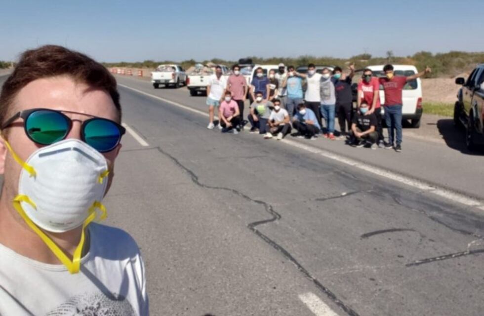 Un grupo de amigos se organizó y asistió a 60 familias de distintos pueblos sanjuaninos