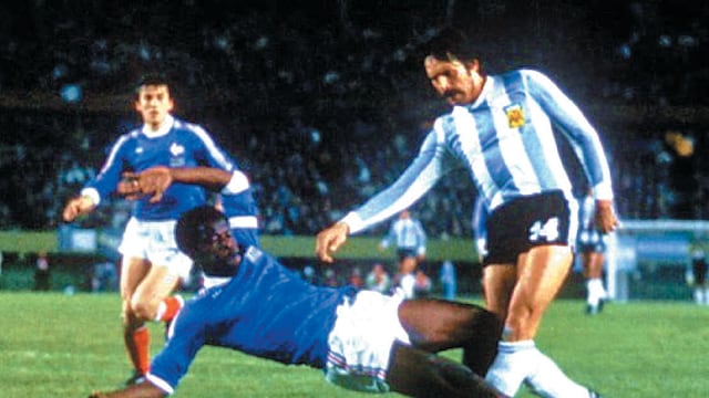 Leopoldo Luque: “Francia tiene jugadores de buen pie, se parece mucho a Argentina”