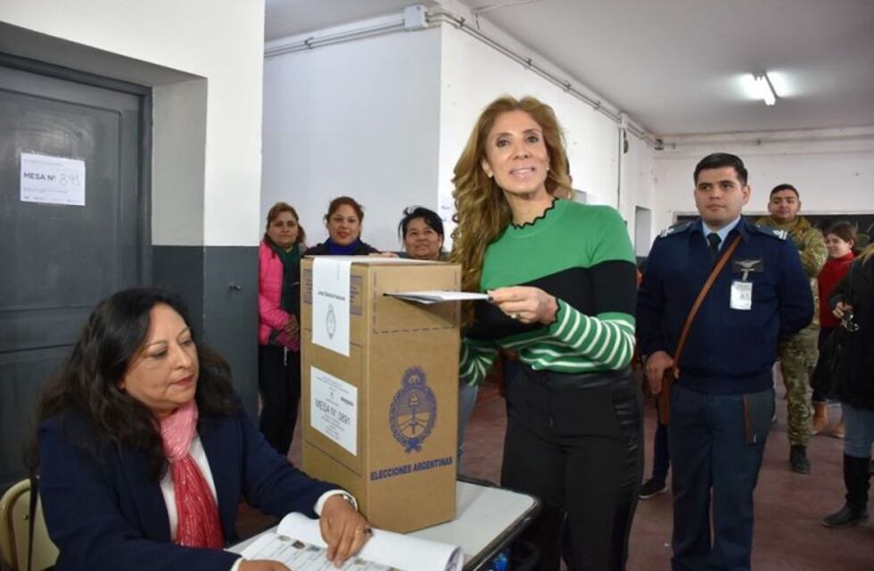 Claudia de Zamora: "Estas elecciones van a marcar el rumbo de nuestro país"