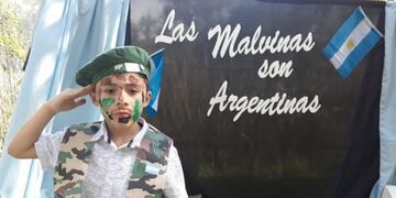 Niño correntino festejó su cumpleaños homenajeando la gesta Malvinas