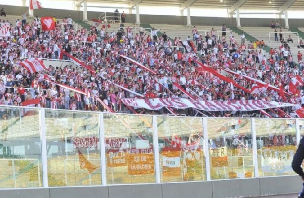 Las gestiones de Instituto para que sus dos barras ocupen la misma tribuna ante Belgrano