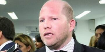 Días cruciales para acordar el sueldo de la administración pública\u002E (Web)\u002E