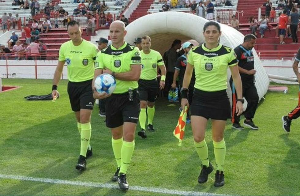 Instituto, en su visita a Brown de Adrogué, será arbitrado por Bruno Bocca