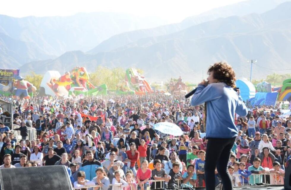 Más de 50 mil personas festejaron el día del niño