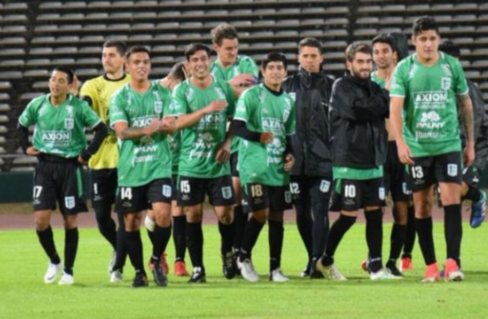 Súper 8: 9 de Julio a la final y Sportivo Belgrano, a la semi