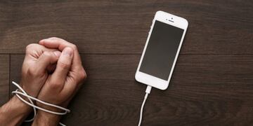 Adicción al celular
