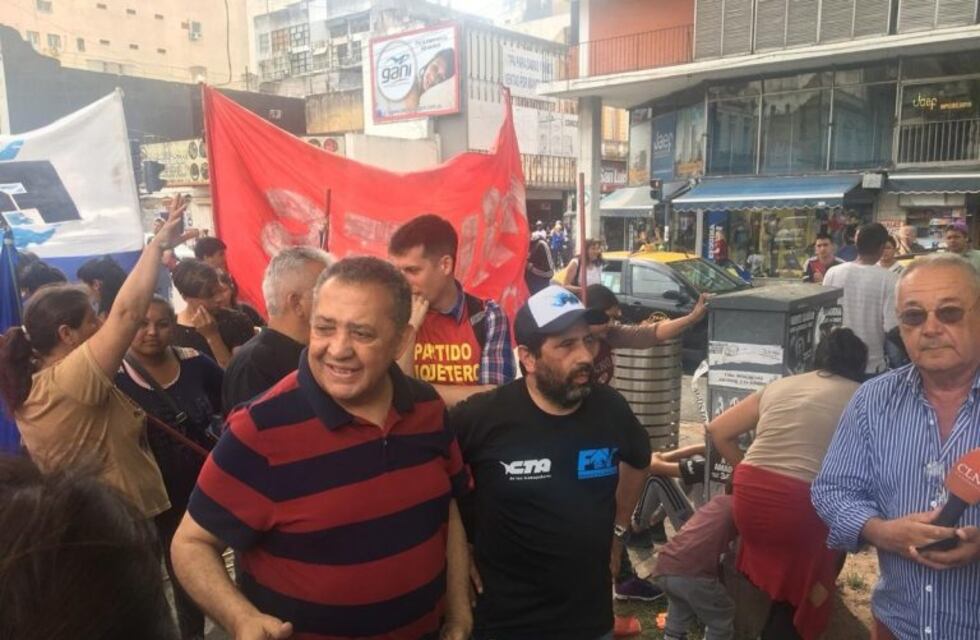De la lealtad a la unidad: Luis D'Elía dijo en Rosario que "no hay que hacerle asco a nada"