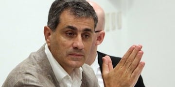 Josu00e9 Mansur como candidato a presidente junto a Alejandro Chiapini como vice presidente 1, fueron reelegidos para un nuevo peru00edodo.