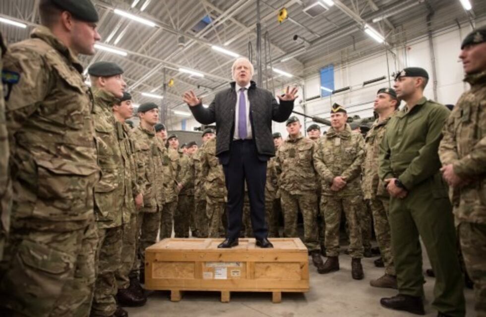 Posible despliegue de tropas inglesas a Malvinas