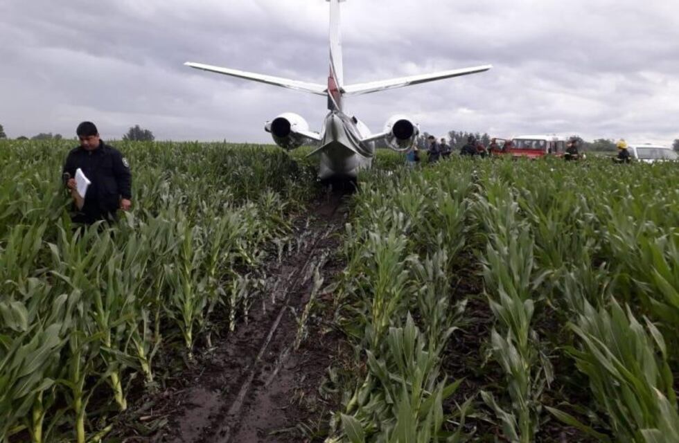 Un avión aterrizó de emergencia en un campo cerca de Mar del Plata