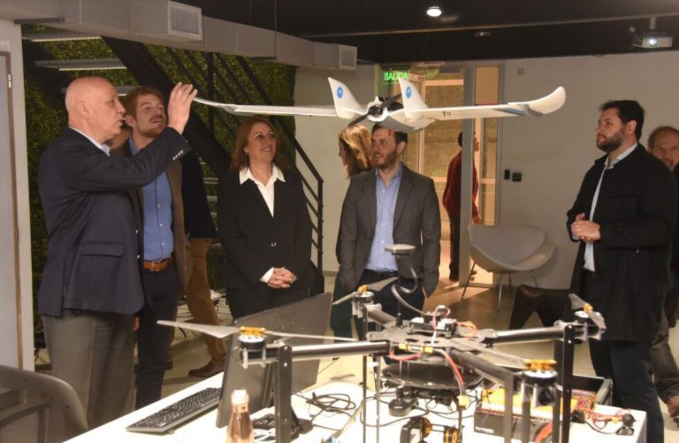 Más espacio para la tecnología local: inauguraron nueva etapa de la Zona i