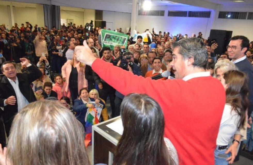 Capitanich aseguró que las ideas son más importantes que los aparatos tras ganar las PASO