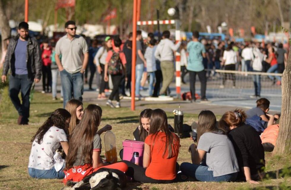 Carlos Paz: te mostramos en vivo cómo se recibe la primavera en la ciudad y en el resto del país