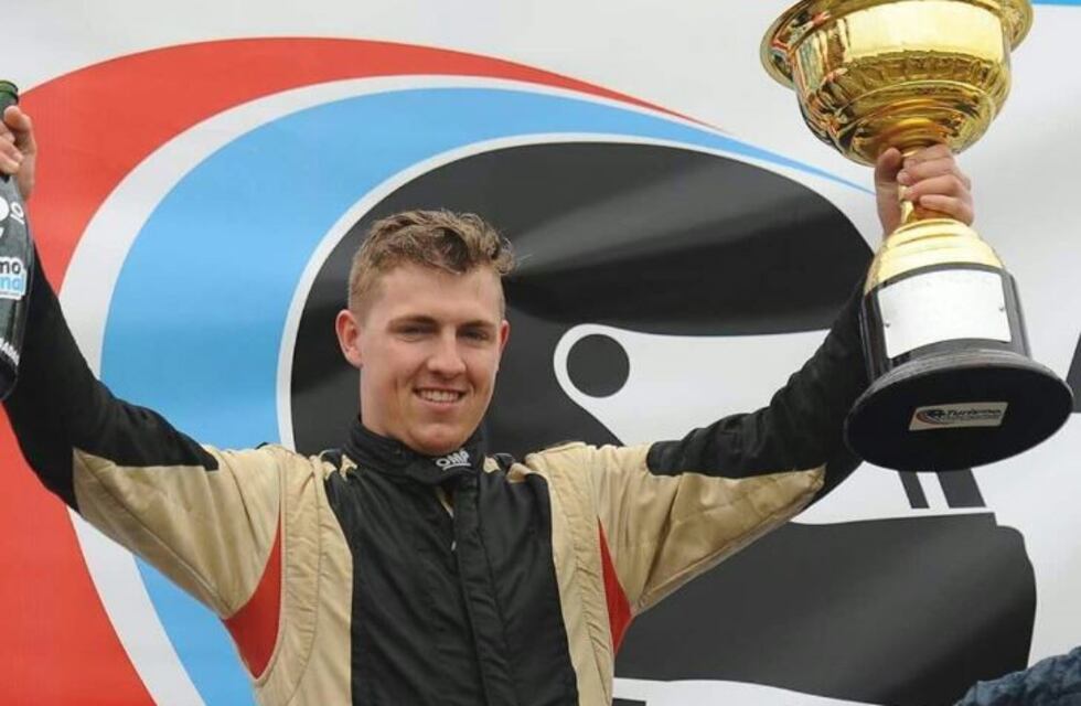 Recuperaron parte del equipo robado a un piloto del TN