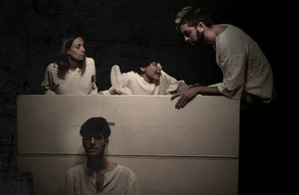 La obra Sabina y Lucrecia sigue en cartelera cautivando al público