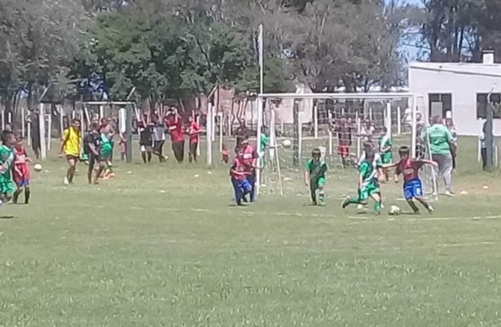 En el Fortín de la Rivera se juega el Clásico de Inferiores