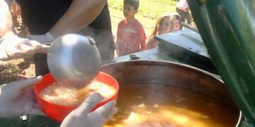 Movidas solidarias se intensifican en Misiones ante la crisis económica que golpea al país.