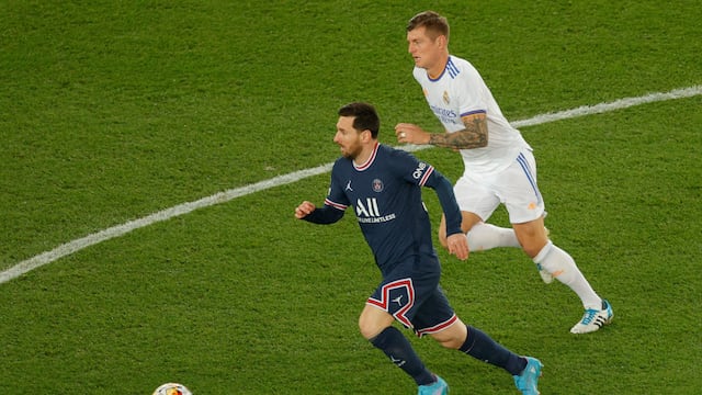 Lionel Messi, titular y muy participativo en la creación del PSG ante Real Madrid.