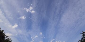 Cielo con suaves nubes