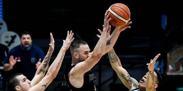 La Gloria piensa en Hispano