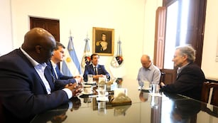 El gobernador Carlos Sadir recibió a ejecutivos de la Bolsa de Valores de Toronto, quienes cursaron una invitación especial a la Provincia de Jujuy para participar en un espacio que expondrá el potencial argentino, en el marco de la PDAC Toronto 2025.