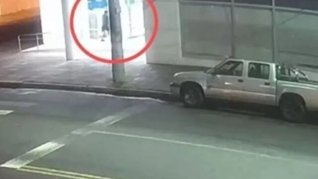 Detuvieron a un joven que dañó un cajero automático en Posadas.