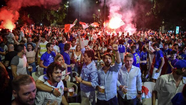 Los hinchas italianos festejaron la obtención de la Eurocopa.