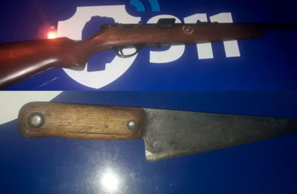 Violencia en Córdoba: padre e hijo se amenazaron con armas y quedaron detenidos