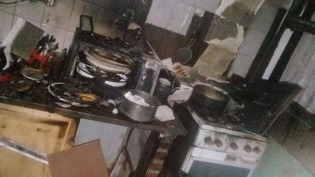 Así quedó la vivienda incendiada en el barrio Solidaridad