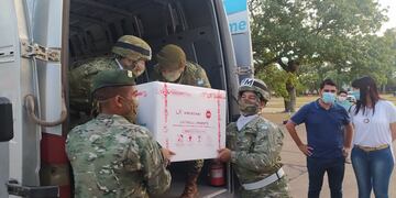 En la mañana de este lunes llegaron 9 mil dosis de la Sputnik V al Chaco.