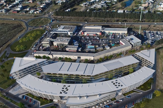Nuevo centro comercial.